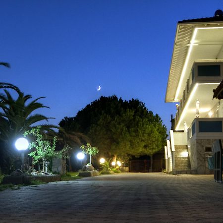 Seaview Aparthotel Néa Potídea Kültér fotó