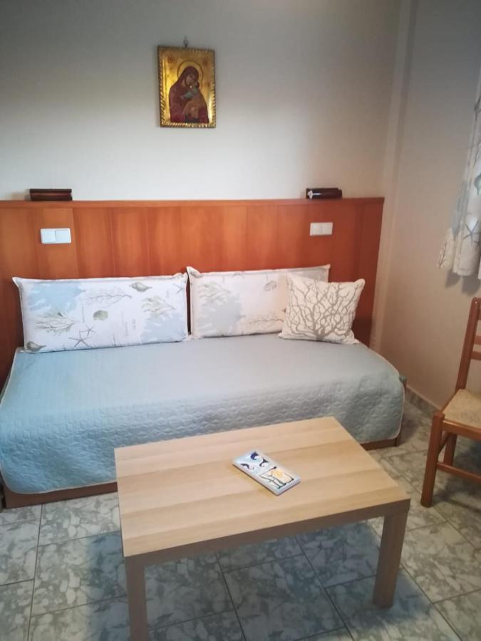 Seaview Aparthotel Néa Potídea Kültér fotó