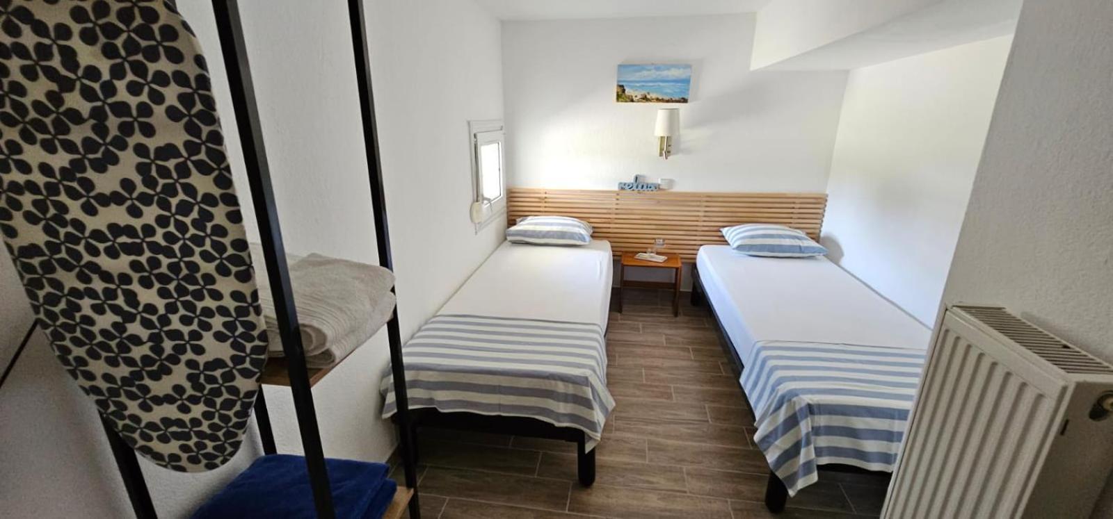 Seaview Aparthotel Néa Potídea Kültér fotó
